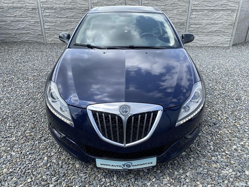 Lancia Delta 2.0JTD 165PS SPORT NAVI SERVIS - fotka 9 z 169