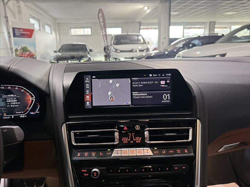 BMW Řada 8 3,0   840 XD 250kW M-PAK LASER - fotka 29 z 47