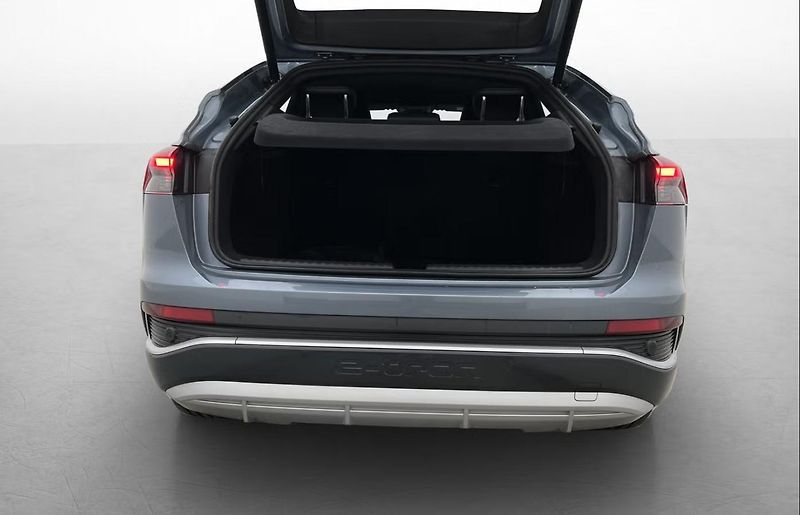 Audi Q4 40 Sportback e-tron S-Line Kam - fotka 24 z 31