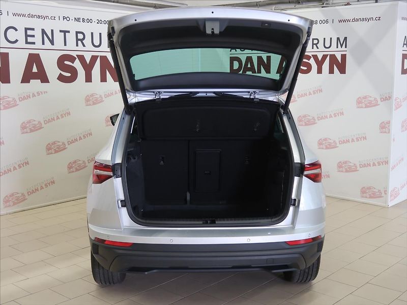 Škoda Karoq 2,0 TDI DSG Tour 1.majitel - fotka 7 z 42