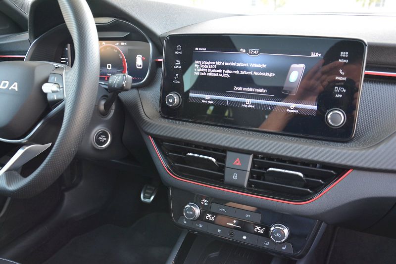 Škoda Scala (2025) 1.0 TSI 85 KW Monte Carlo - fotka 19 z 22