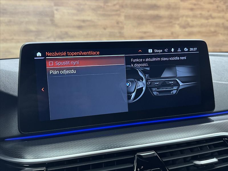 BMW Řada 5 M550i xDRIVE LASER HUD - fotka 20 z 31