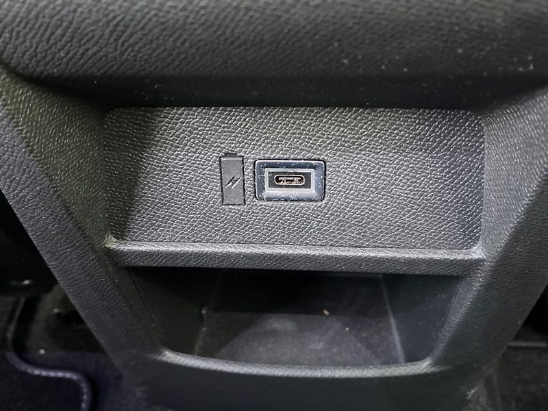 Opel Astra (2024) 1,2 (96kW) BA AUT. - fotka 27 z 32