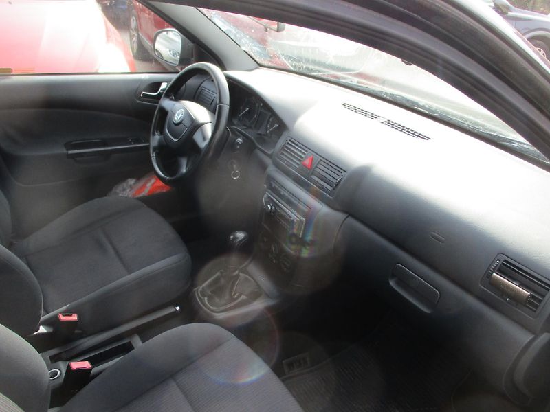 Škoda Octavia (2009) 1,9 TDi - fotka 5 z 11