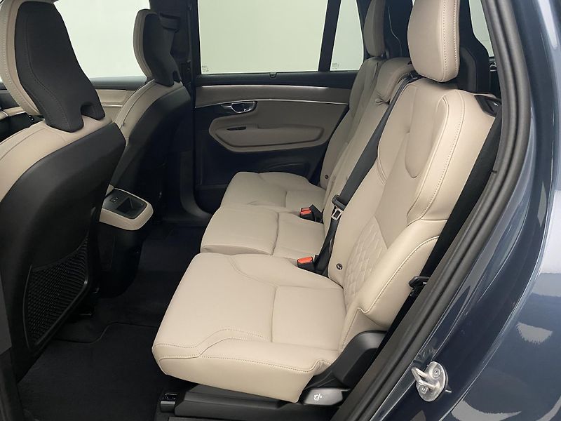 Volvo XC90 (2026) B5 AWD AUT BRIGHT PLUS 7míst - fotka 6 z 63