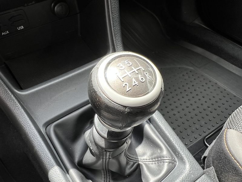 Subaru XV 2.0D 108 kW AWD 1.MAJITEL - fotka 15 z 19