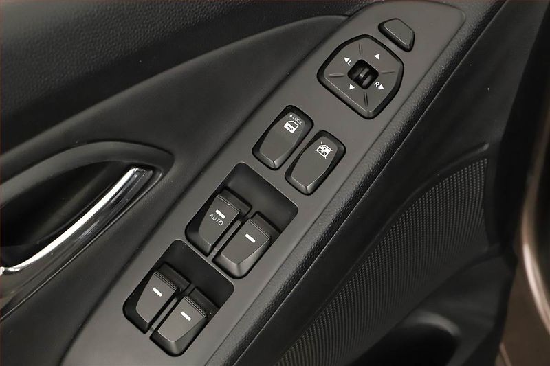 Hyundai ix35 (2012) 1.6 GDI, Tempomat - fotka 10 z 14