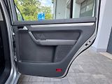Volkswagen Touran (2008) 1.9 TDi, DUAL KLIMA, TAŽNÉ - náhled 12