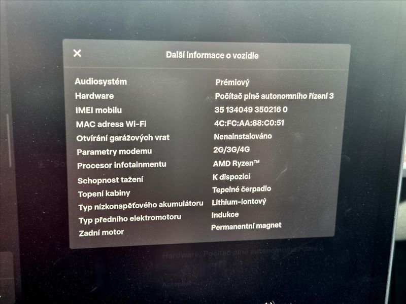 Tesla Model Y 0,0 378kW 4x4 LR Tažné z. SOH - fotka 15 z 20