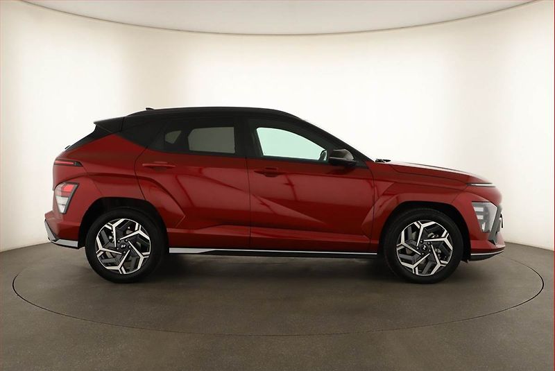 Hyundai Kona (2025) N-Line 1.6 T-GDI - fotka 6 z 20