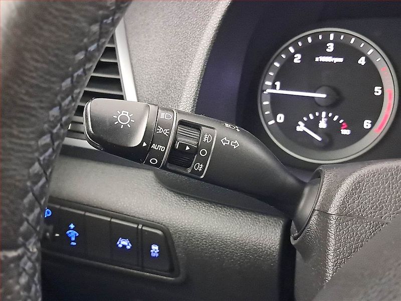 Hyundai Tucson (2018) 1.7 CRDi, Serv.kniha, Navi - fotka 17 z 22