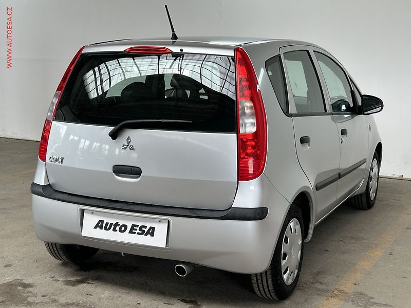 Mitsubishi Colt (2006) 1.3i, ČR, AC - fotka 4 z 14