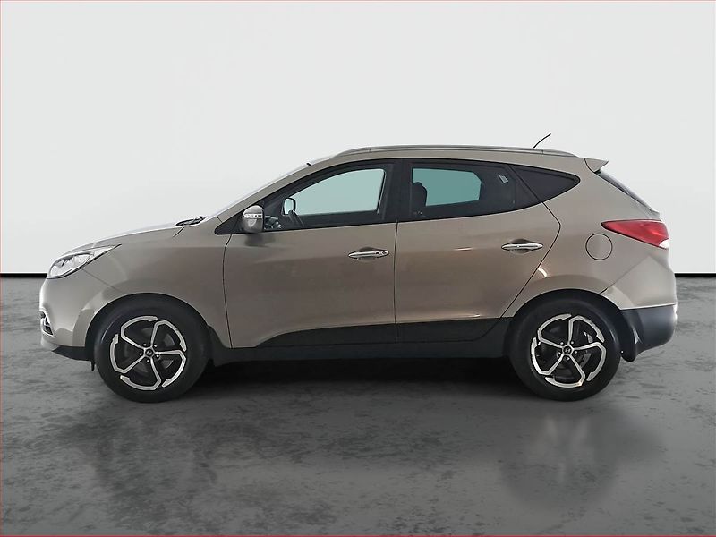 Hyundai ix35 (2010) 2.0 CRDi, 4X4, Automat - fotka 3 z 17
