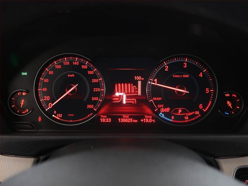 BMW Řada 4 (2017) Sport Line 420d xDrive, 4X4 - fotka 11 z 25