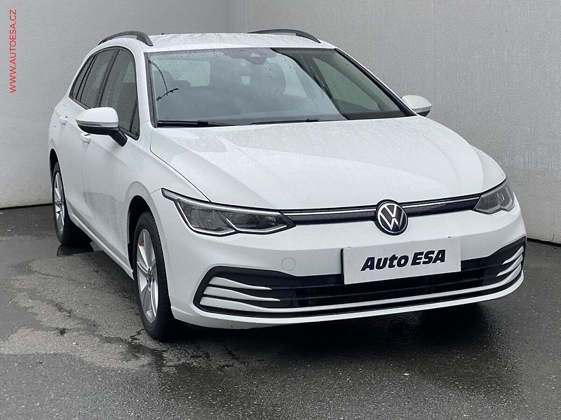 Volkswagen Golf (2022) 2.0 TDi, 2.maj,ČR, Life, LED - fotografie inzerátu