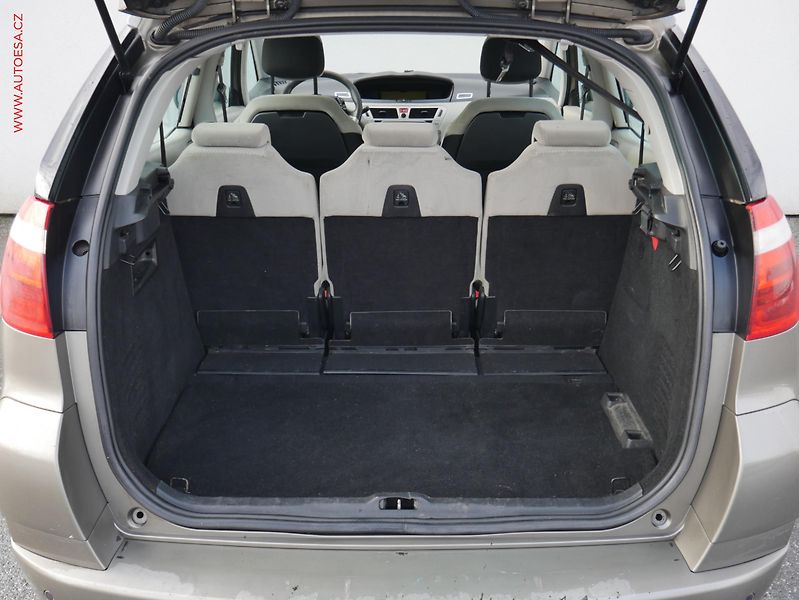 Citroën C4 Picasso (2007) 1.8i, ČR, Tempo - fotka 7 z 23