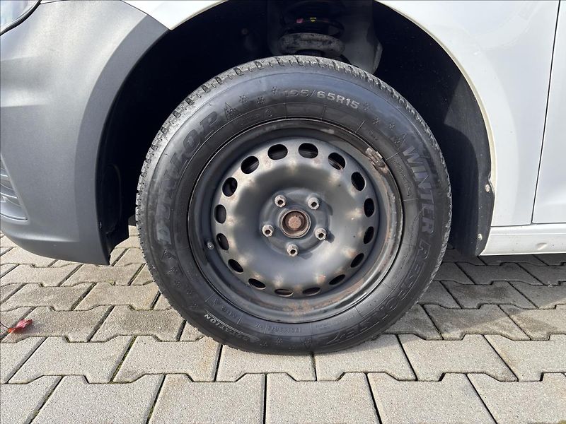 Volkswagen Caddy 1,2 TSI 62kW Trendline - fotka 9 z 30