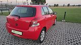 Toyota Yaris (2011) 1.0 VVT-i, 51 kW, klima, CZ - náhled 3
