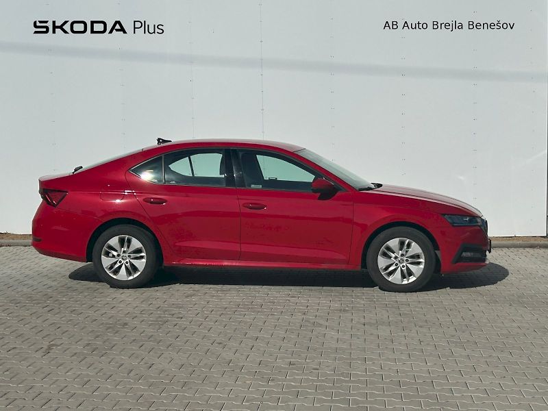 Škoda Octavia (2023) AMB TD 85/2.0 M6F - fotka 8 z 27