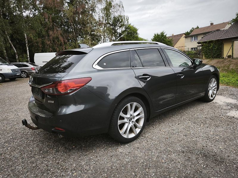 Mazda 6 (2013) 2,5 Skyactive automat - fotka 6 z 16