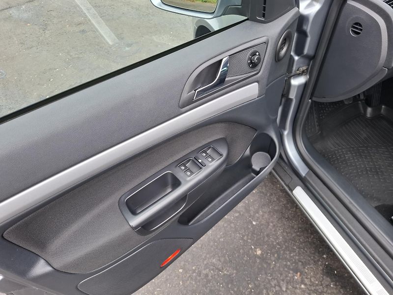 Škoda Octavia (2013) II kombi STYLE 1.4TSi tažné - fotka 7 z 18