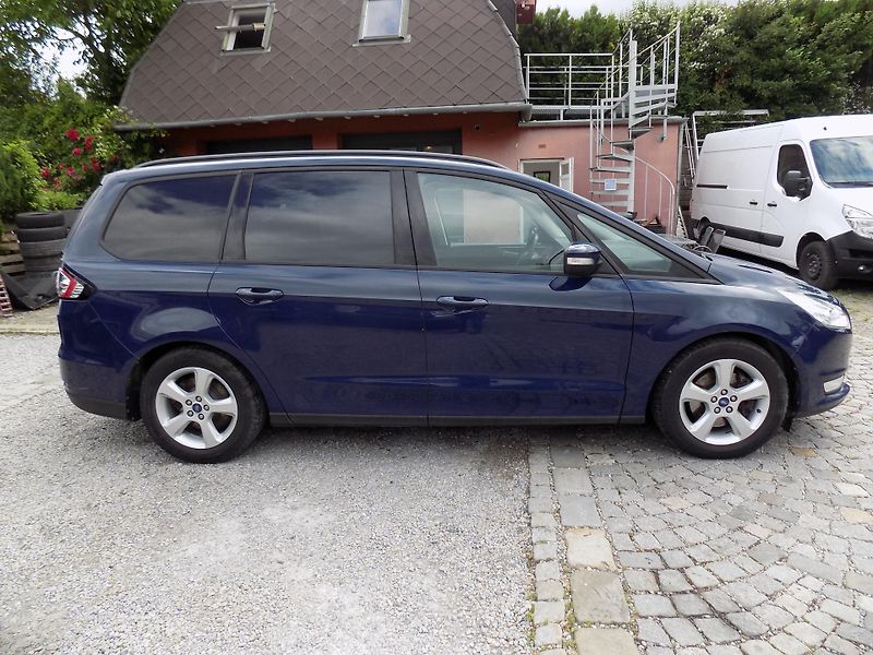 Ford Galaxy 2,0 TDCI 132 KW NAVI 7 MÍST - fotka 8 z 50