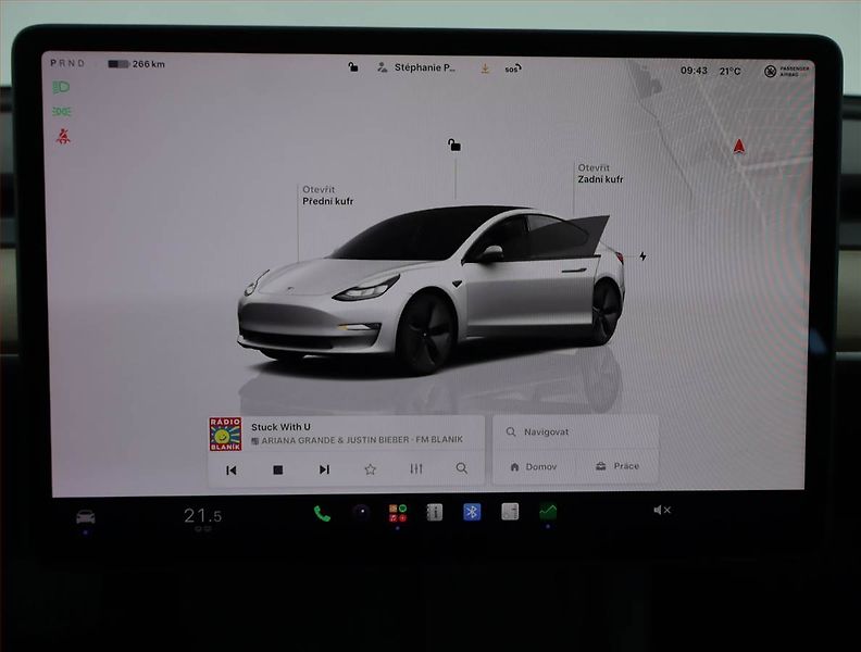 Tesla Model 3 (2022) Long Range 4WD 79kWh, SoH 91% - fotka 12 z 23