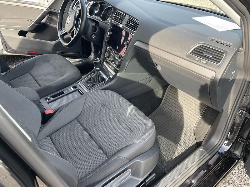 Volkswagen Golf Variant 1.5 TSi 110kW NEHAVAR-DPH-ČR ! - fotka 24 z 41
