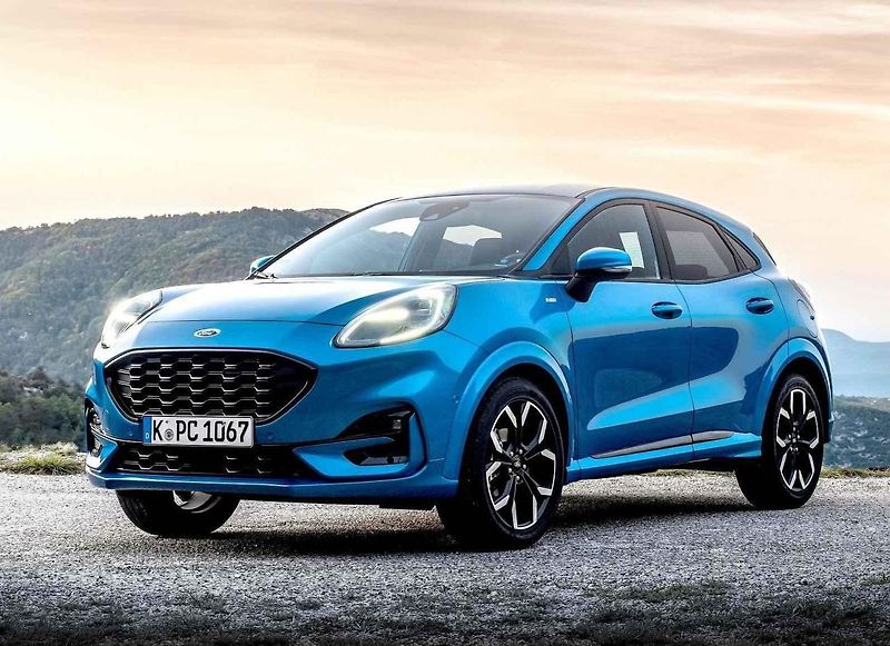 Citroën C4 X je absolutní novinkou a v segmentu patří k těm největším modelům