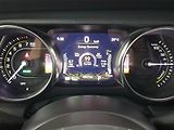 Jeep Wrangler (2022) 4xe PHEV - náhled 11