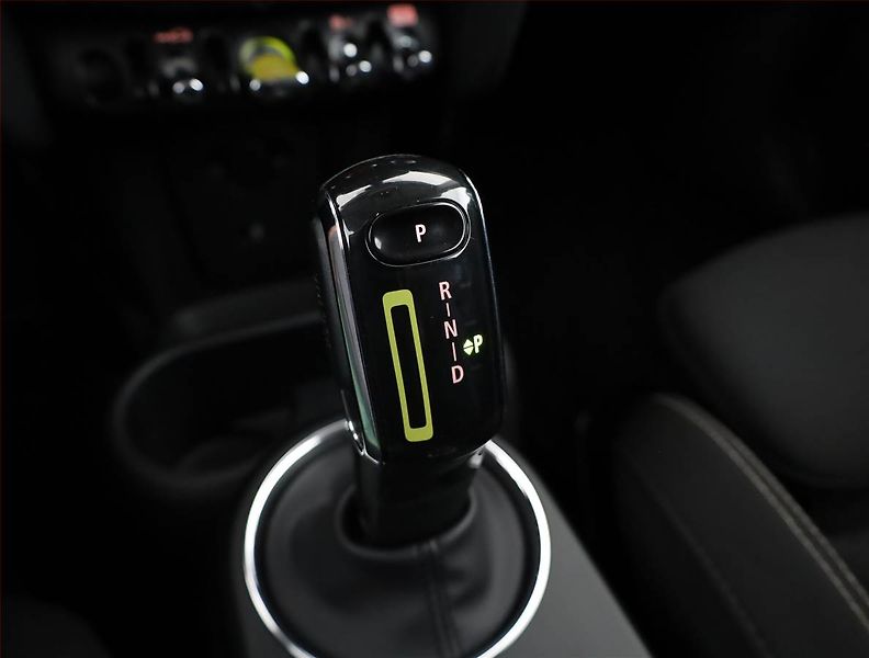 Mini Ostatní (2021) Cooper SE 32 kWh, SoH 94% - fotka 12 z 20