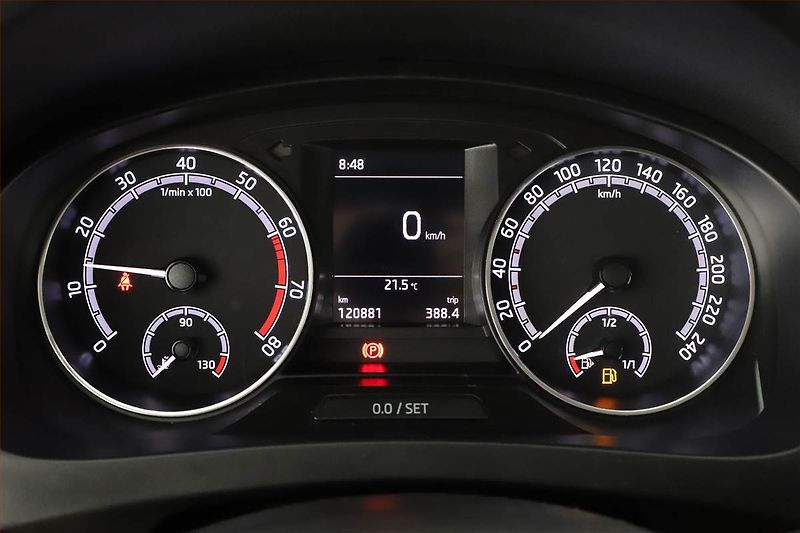 Škoda Rapid (2019) Ambition 1.0 TSI - fotka 8 z 16