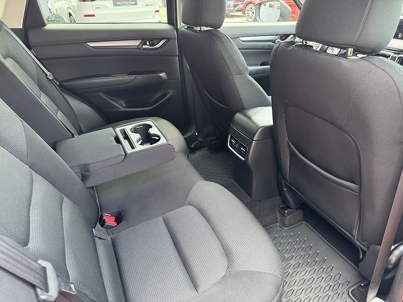Mazda CX-5 (2017) 2.0 G-165 LED Navi Kamera Blis - fotka 22 z 48