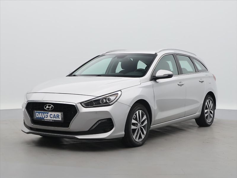 Hyundai i30 1,6 CRDi 85kW Style CZ 1.Maj. - fotka 3 z 30
