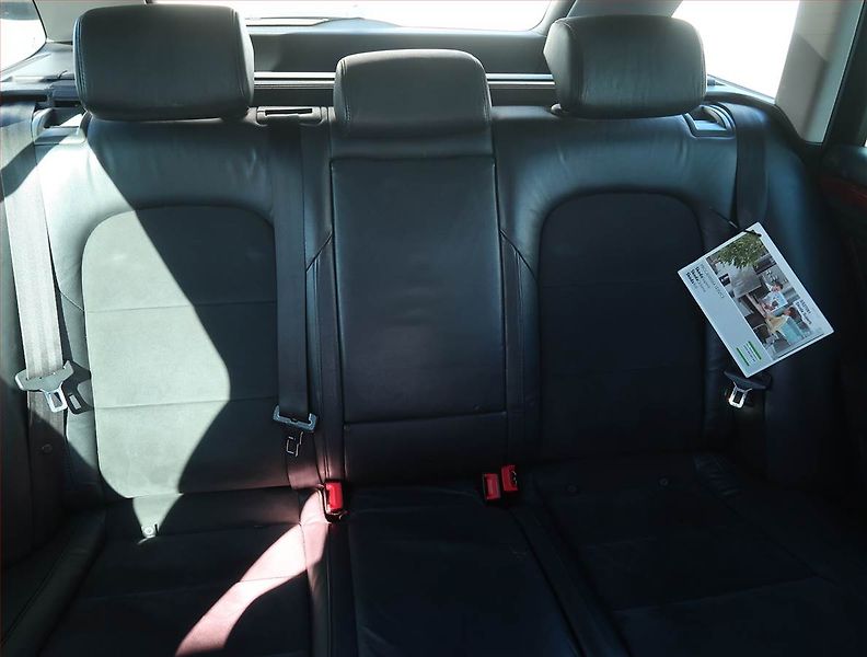 Škoda Superb (2010) Elegance 2.0 TDI, Automat - fotka 10 z 21