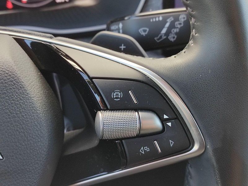 Škoda Octavia (2025) Top Selection 1,5 Tsi 110 Kw D - fotka 29 z 36