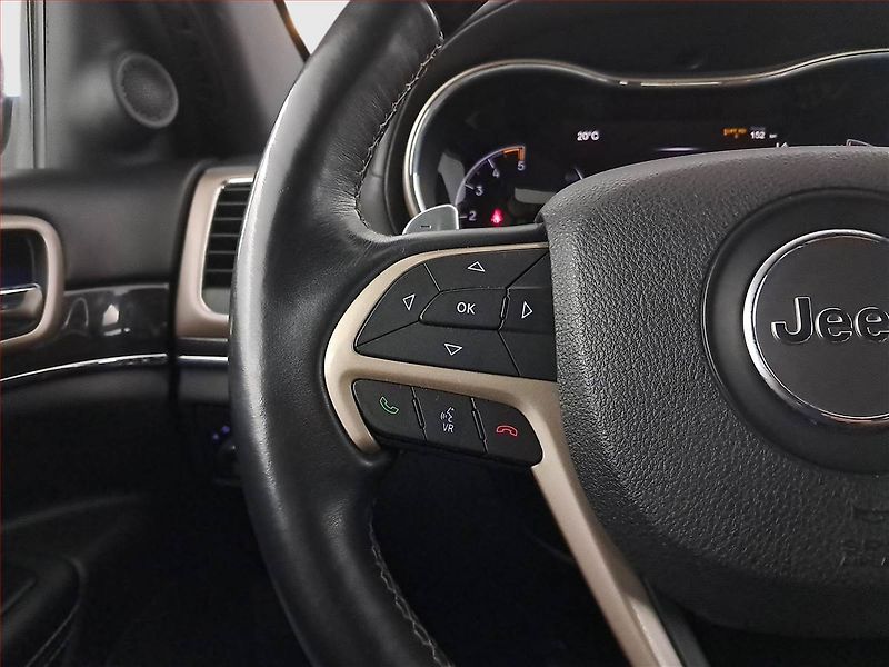 Jeep Grand Cherokee (2017) Overland 3.0 CRD, 4X4 - fotka 17 z 23