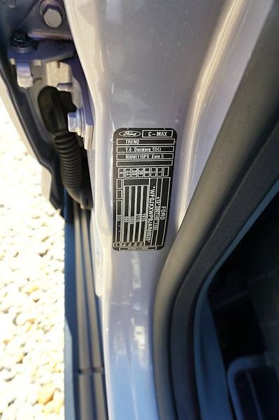 Ford C-MAX (2011) 1,6 TDCI 85 kW - fotka 17 z 36