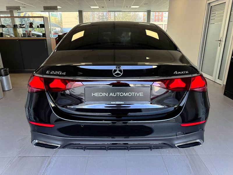 Mercedes-Benz Třídy E (2026) 220 d 4MATIC - fotka 4 z 6