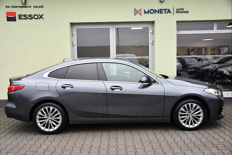 BMW Řada 2 218d LED NAVI REZERVACE - fotka 12 z 45