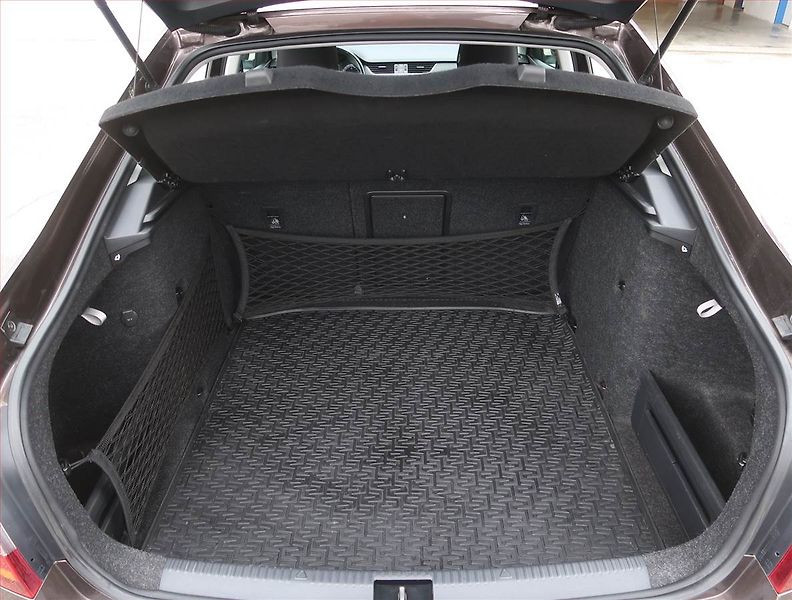 Škoda Octavia (2017) 1.6 TDI, Serv.kniha, Tempomat - fotka 13 z 18