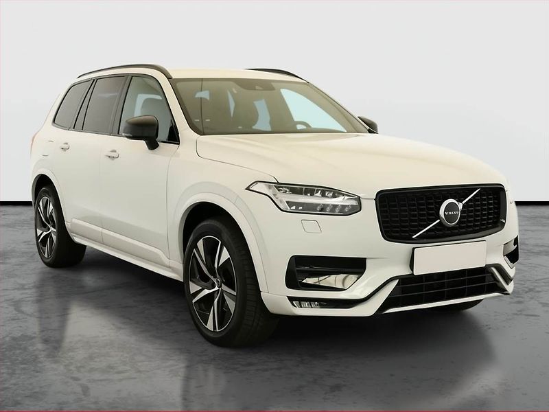 Volvo XC90 (2021) B6 AWD - fotka 1 z 22