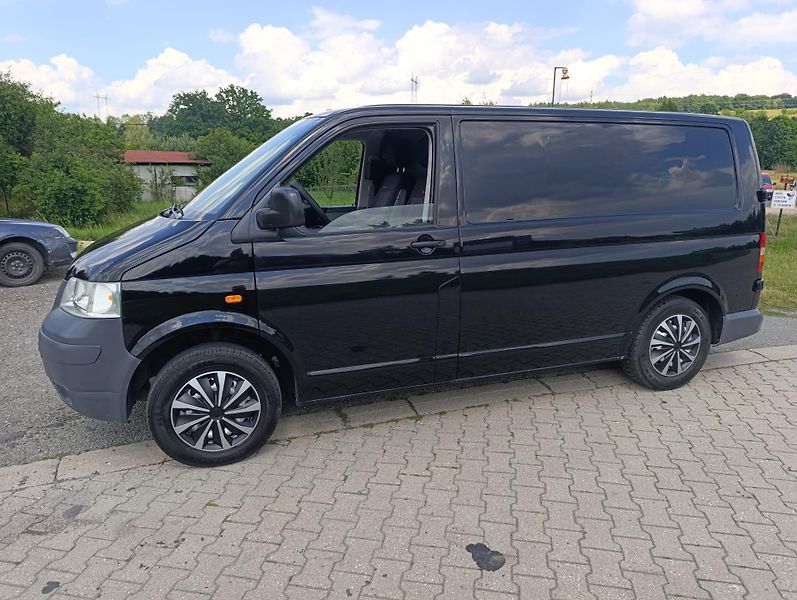 Volkswagen Transporter (2007) 1.9 TDi klima tažné - fotka 2 z 27