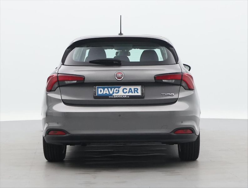 Fiat Tipo 1,6 MultJet 88kW Automat - fotka 6 z 24