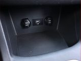 Hyundai i30 (2021) Family 1.5 T-GDI MHEV - náhled 16