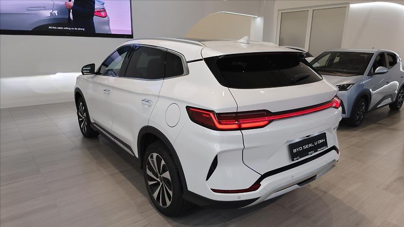 BYD Seal U (2025) 160 Kw Boost - fotka 3 z 14