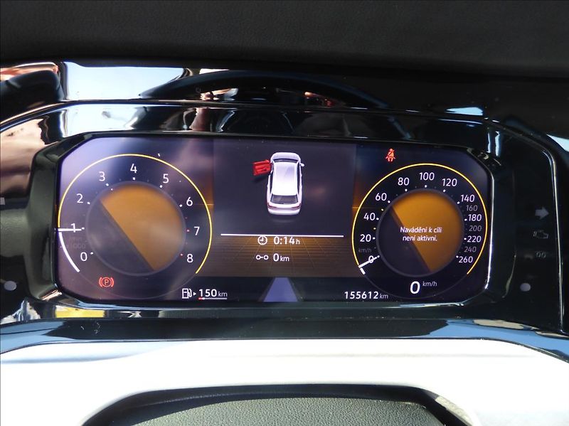 Volkswagen Golf 1,0 TSI Virtual Cockpit  Life - fotka 25 z 49