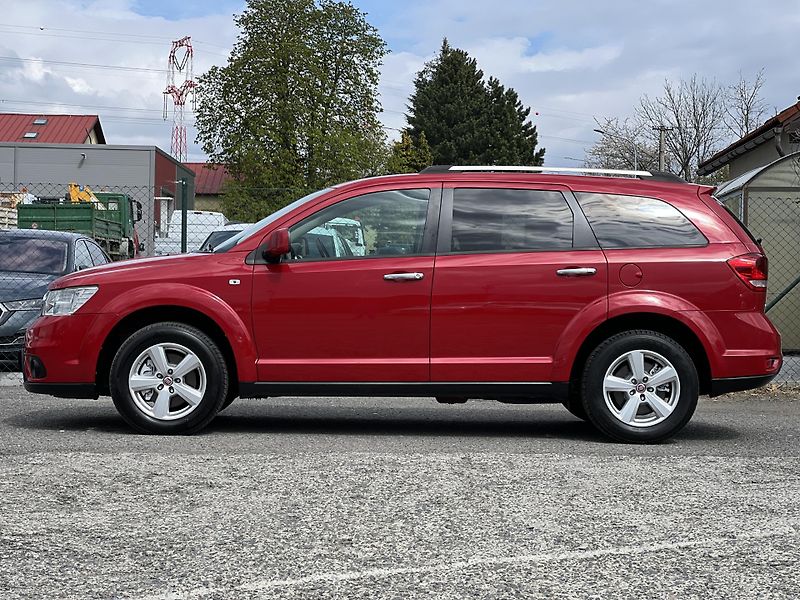 Fiat Freemont 2.0MJT 4x4 AUTOMAT 7MÍST KŮŽE  - fotka 4 z 50