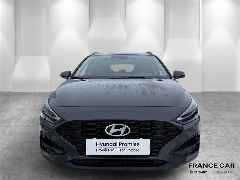 Hyundai i30 1,0 T-GDi 74 kW Family - fotka 2 z 24