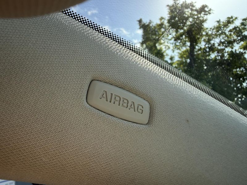 Škoda Octavia (2011) 2,0TDI 103 kW ELEGANCE 1MAJITE - fotka 37 z 48